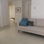 F&m House *