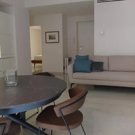 F&m House Apartamento